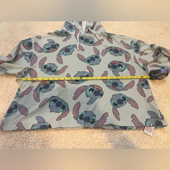 Disney Stitch Faces Thin Crop Hooded Sweatshirt Size XL - Picture 3 of 7